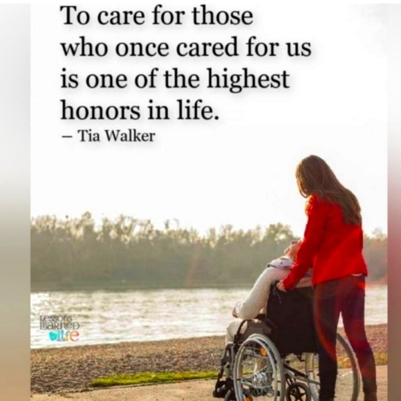 Meet your Posher, Cynthia - Picture 4 of 16